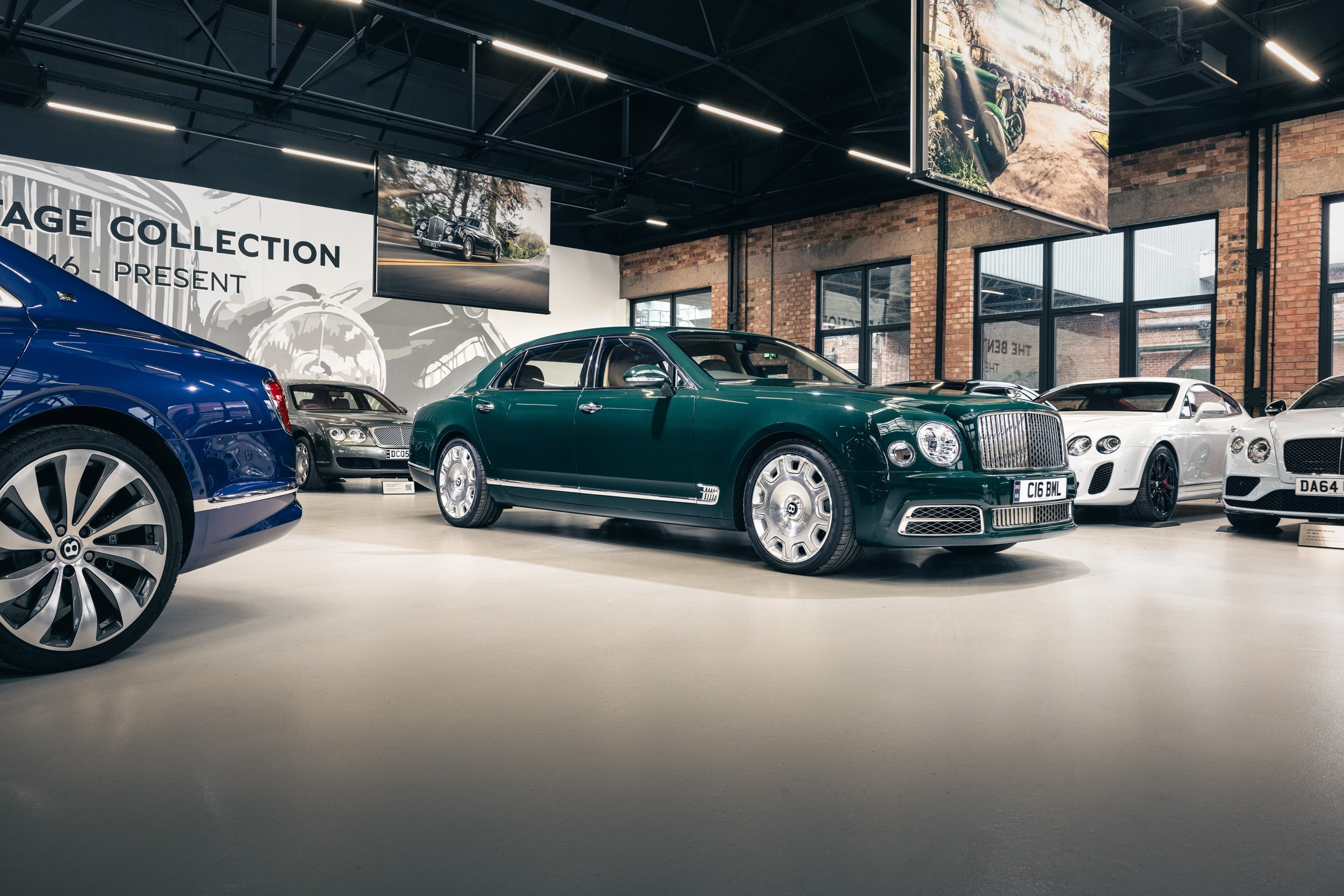Colour , Verde Image type , Estática Angle , Perfil Lateral General , Heritage Archive Models , Mulsanne , Mulsanne Extended Wheelbase 