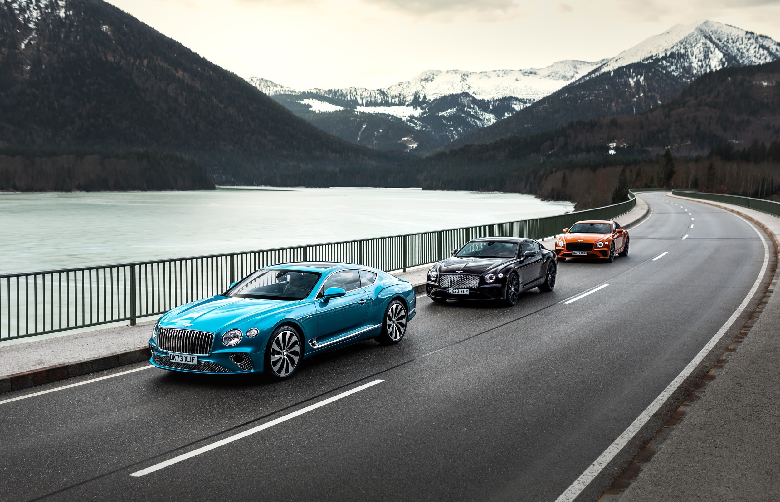 Colour , Orange Colour , Blue Angle , Front 3/4 Current Models , Continental GT , Continental GT 