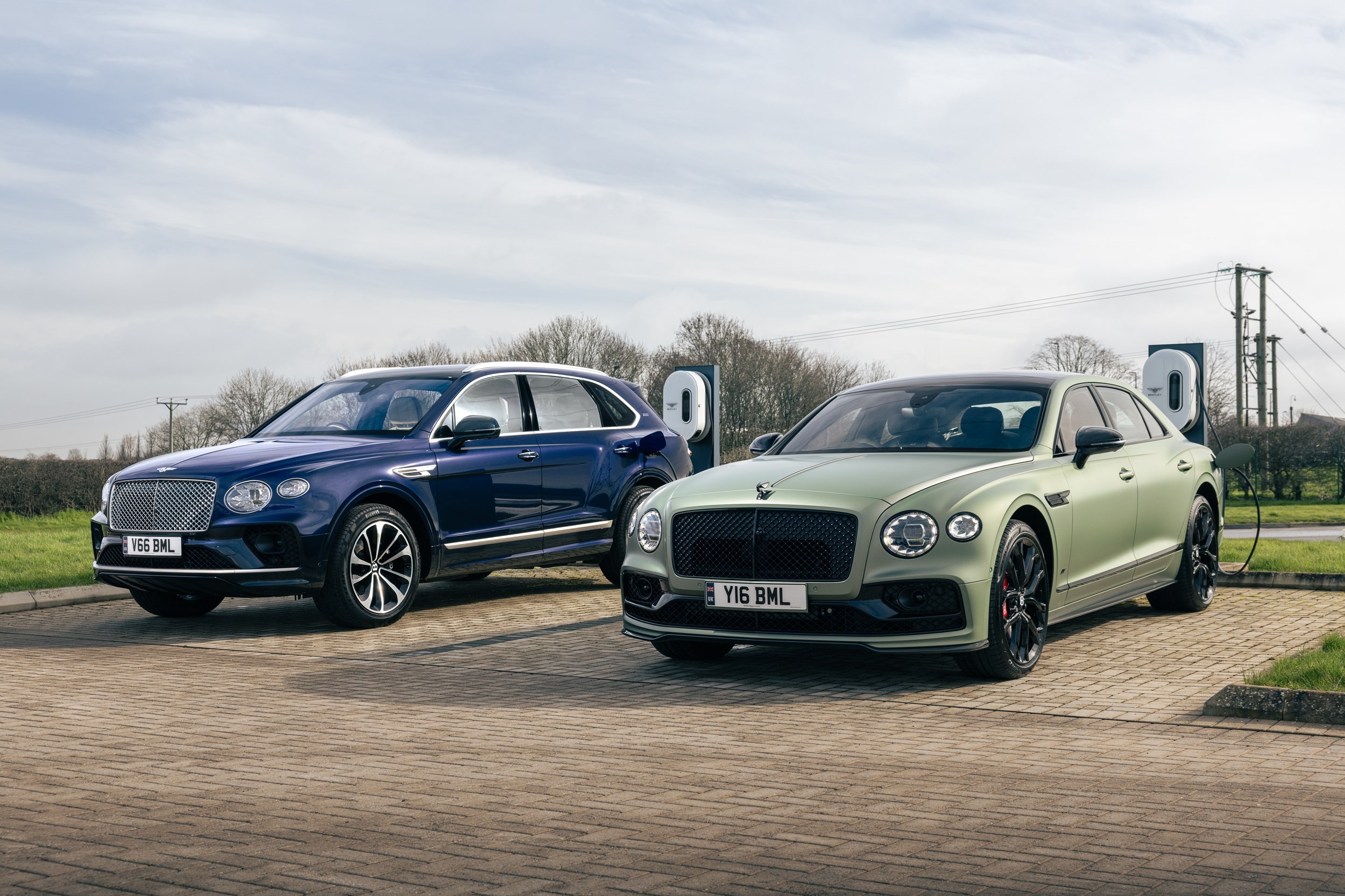 Colour , Green Colour , Blue Corporate , Sustainability , Sustainability Current Models , Flying Spur , Flying Spur Current Models , Bentayga , Bentayga 