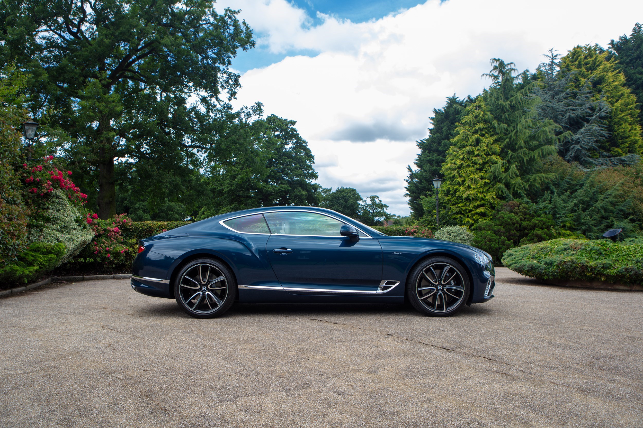 Colour , Blue Image type , Static Angle , Side/Profile Current Models , Continental GT , Continental GT Azure 